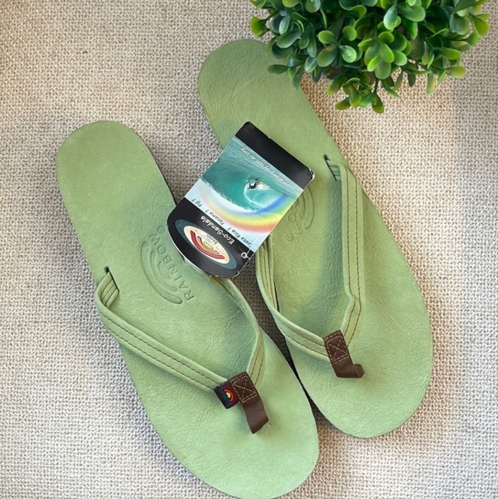 Rainbow Apple Green Dandals Size 8.5-9.5